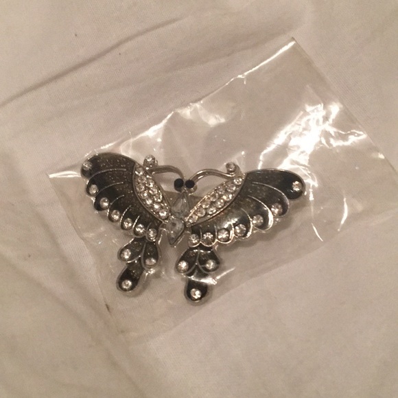 Butterfly brooch - Picture 3 of 4